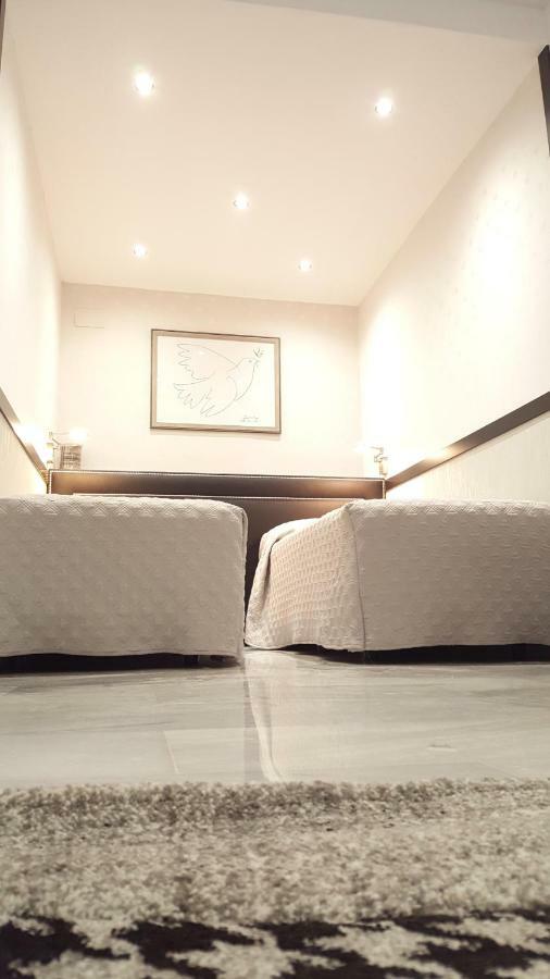 Malaka Apartment มาลากา ภายนอก รูปภาพ
