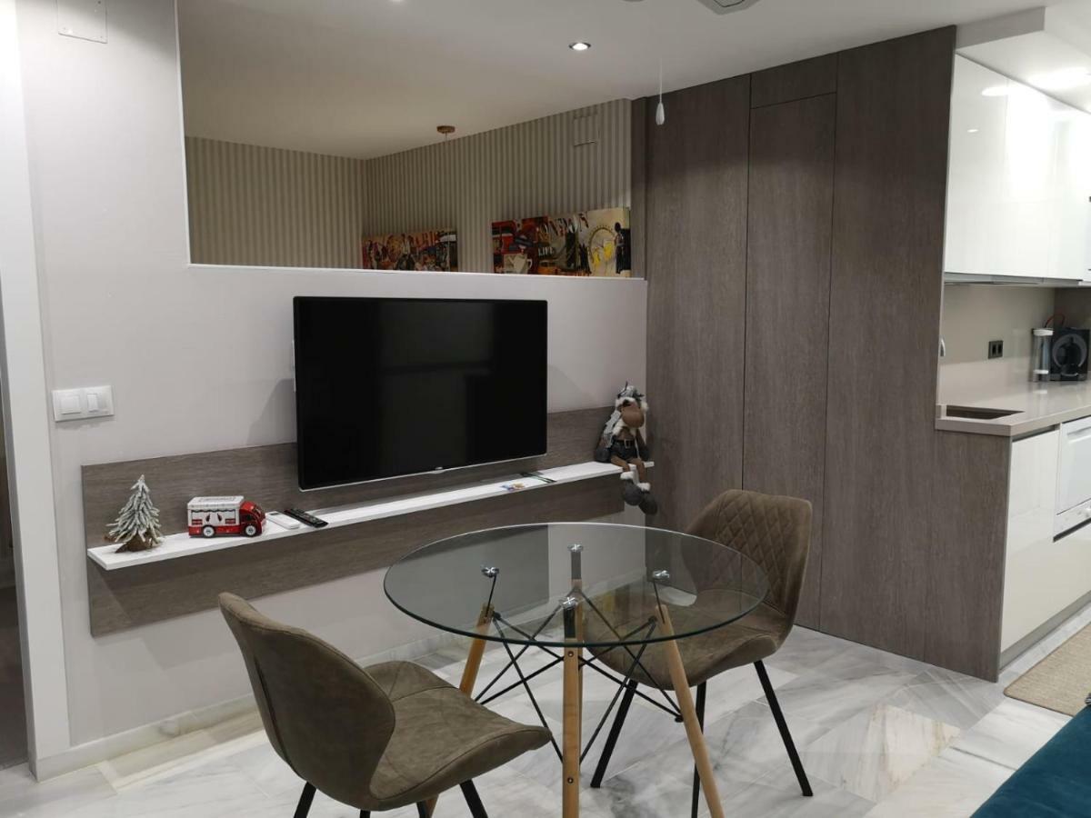 Malaka Apartment มาลากา ภายนอก รูปภาพ